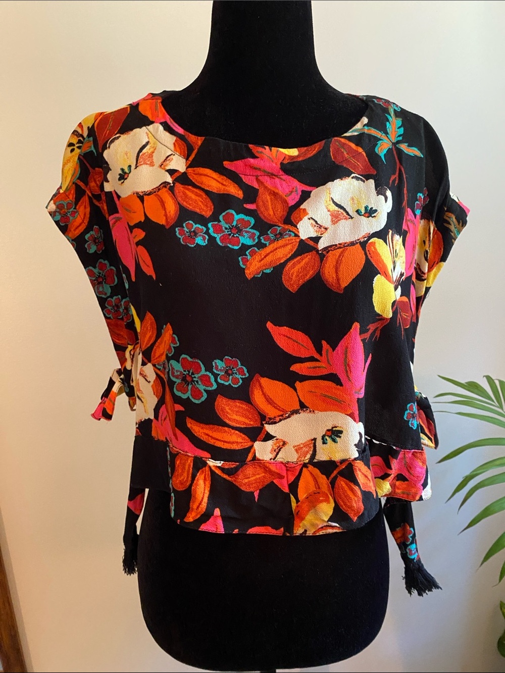 Free People Dark Floral Short-Sleeve Crop Top. Pinafore like Side ties.
